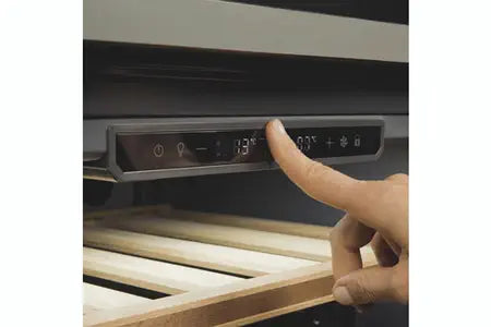 Cave de service Smeg CVI138RG