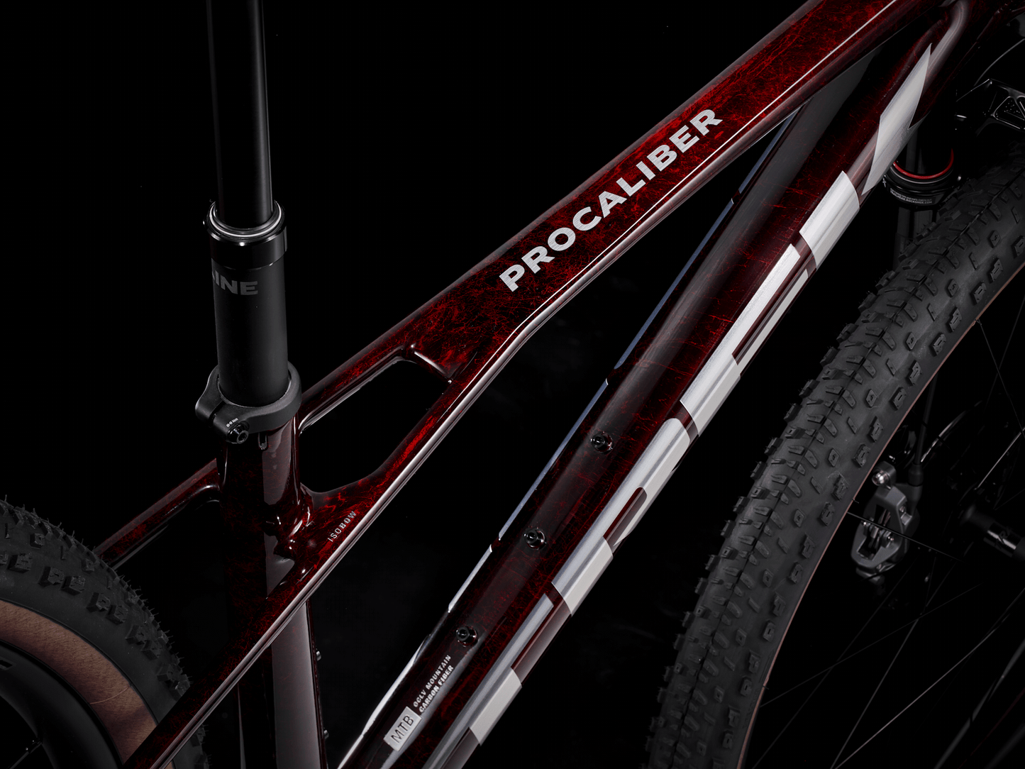 VTT PROCALIBER 9.7 3e gén. - Carbon Red Smoke - TREK